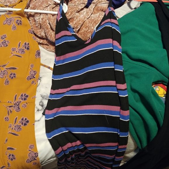 5 express dresses - Picture 2 of 5